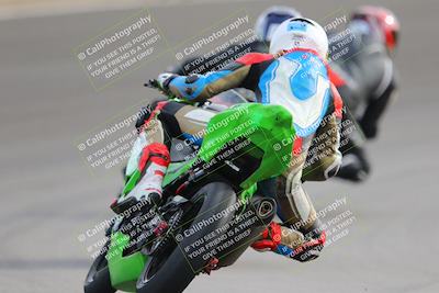 media/Dec-17-2022-SoCal Trackdays (Sat) [[224abd9271]]/Turn 10 Backside (120pm)/